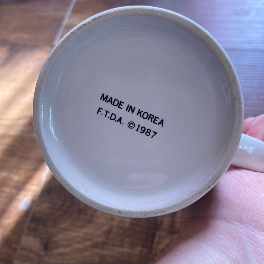🌈 Vintage 80’s Rainbow Mug 🌈 - Picture 3 of 8